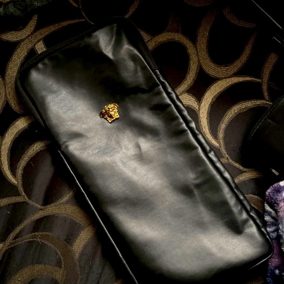 Other - Versace zip case